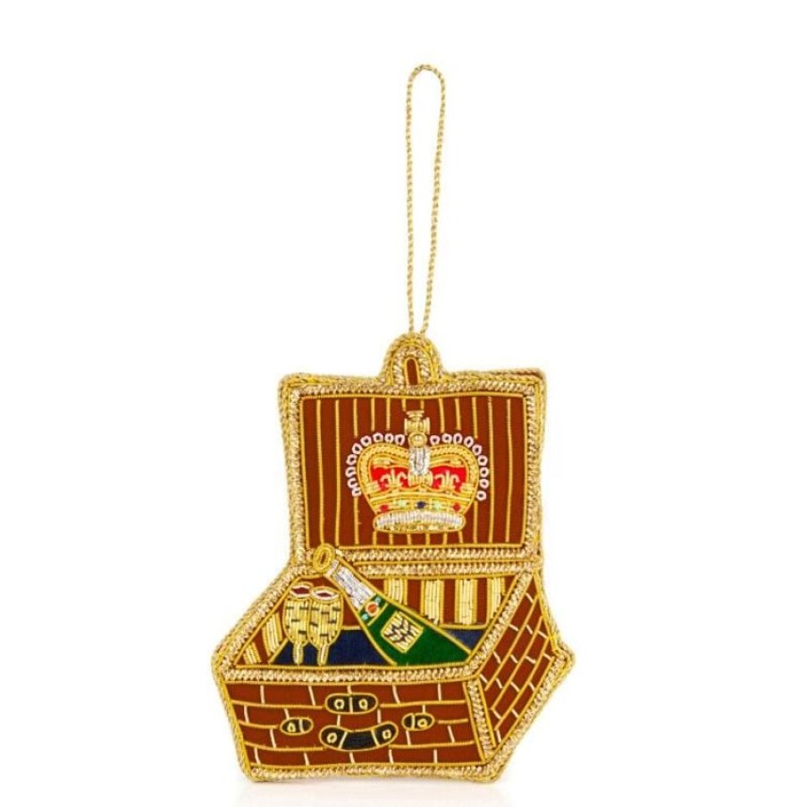 Royal Collection Shop Hamper Decoration | Decorations