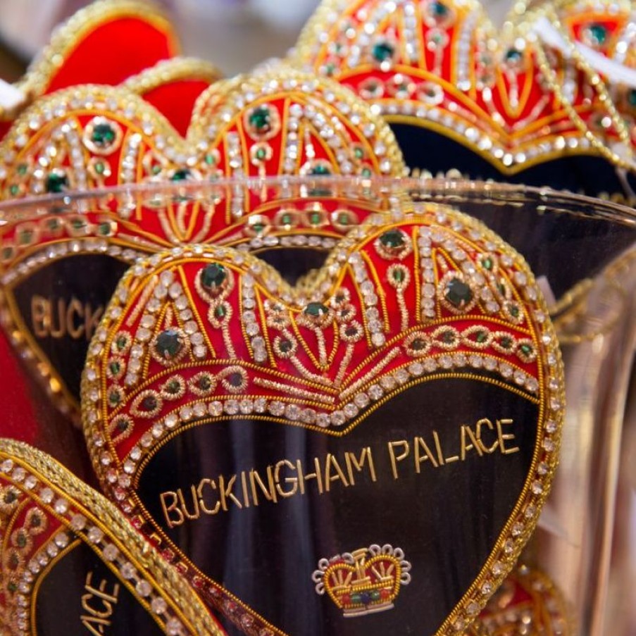 Royal Collection Shop Buckingham Palace Navy And Red Heart Decoration | Decorations